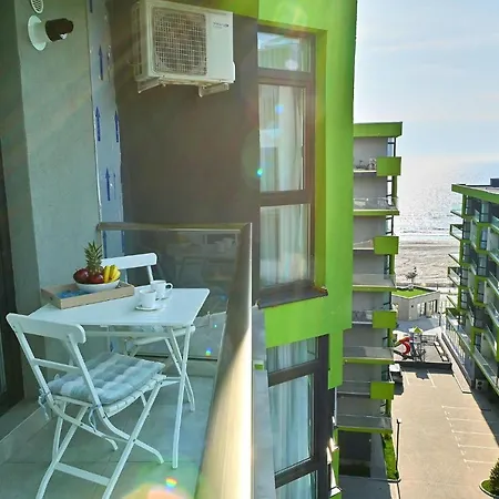 Sea Shore Apartments - Spa N Pools Beach Resort Mamaia Exterior foto