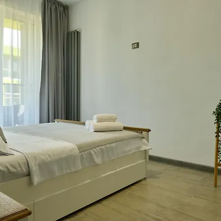 Sea Shore Apartments - Spa N Pools Beach Resort Mamaia Exterior foto