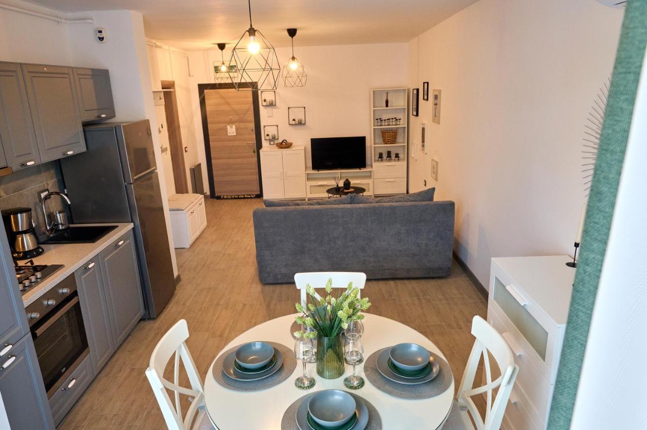 Apartament Sea Shore - N Pools Mamaia